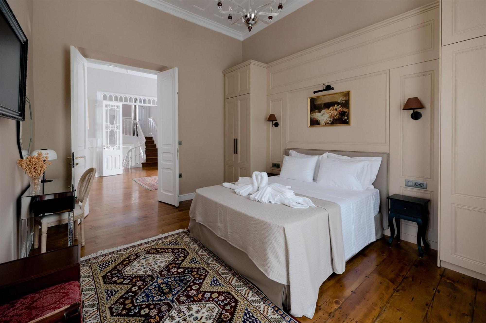 Victoria Mansion A Luxurious Neoclassical Experience Rhodes City Buitenkant foto